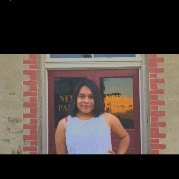 Meet your Posher, Esperanza - Picture 1 of 1